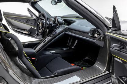 2015 Porsche 918 Spyder