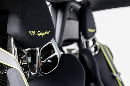 2015 Porsche 918 Spyder