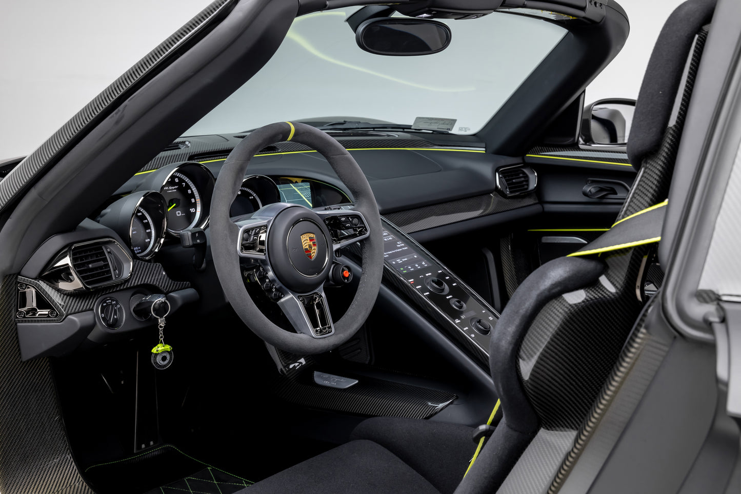 2015 Porsche 918 Spyder
