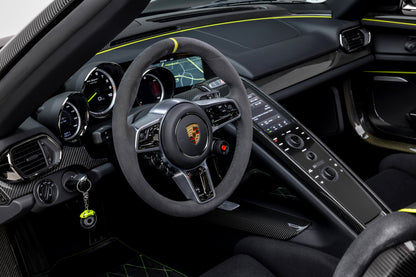 2015 Porsche 918 Spyder