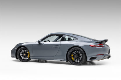 2018 Porsche 911 Carrera GTS Coupe 7-Speed