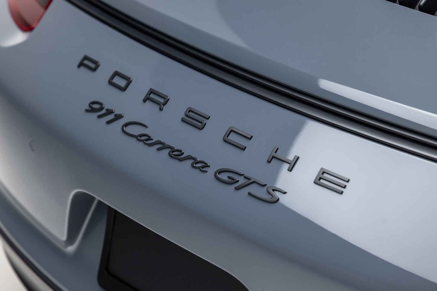 2018 Porsche 911 Carrera GTS Coupe 7-Speed