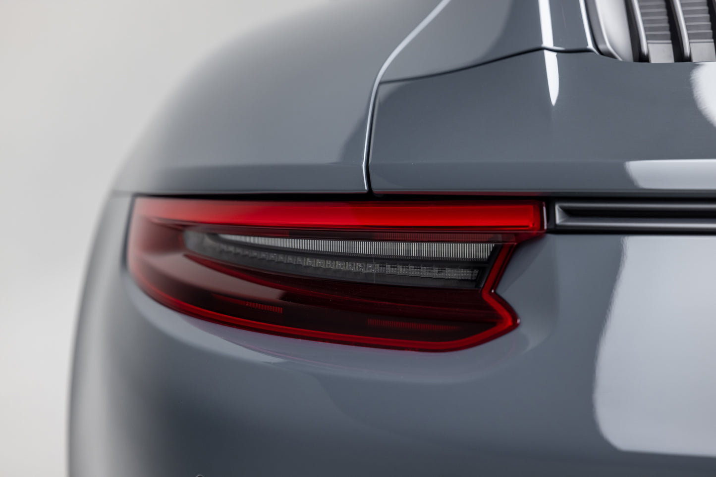 2018 Porsche 911 Carrera GTS Coupe 7-Speed