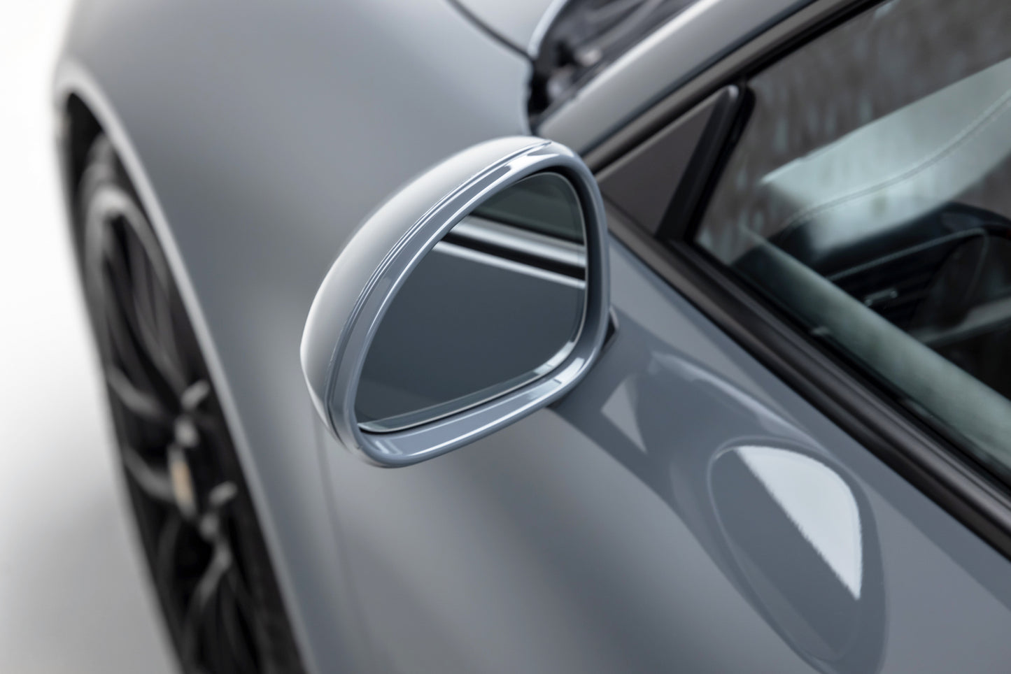 2018 Porsche 911 Carrera GTS Coupe 7-Speed