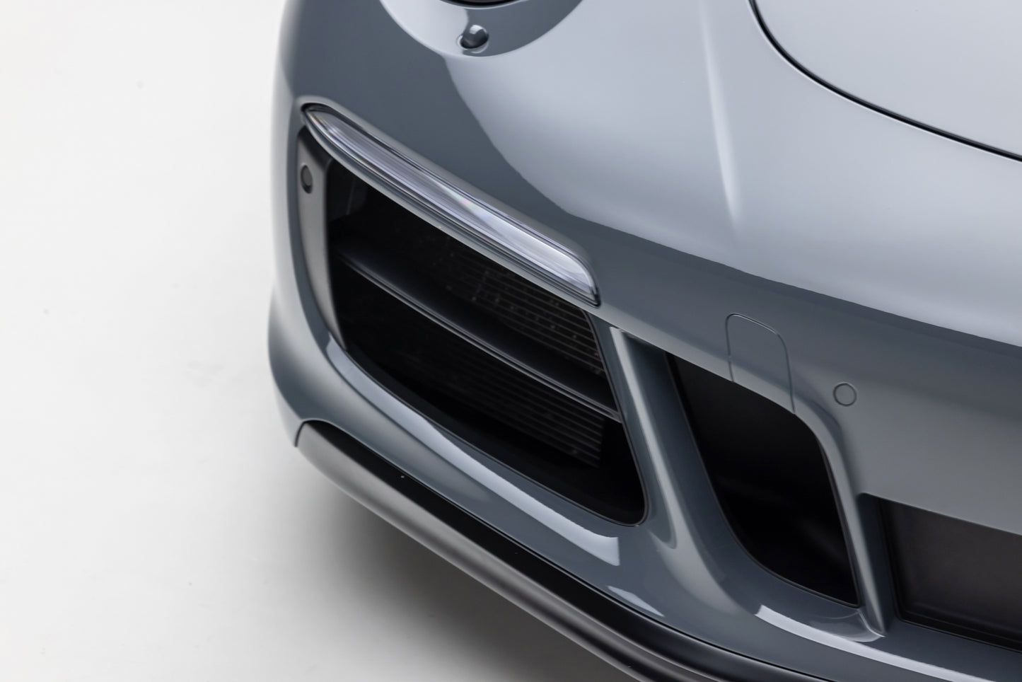 2018 Porsche 911 Carrera GTS Coupe 7-Speed