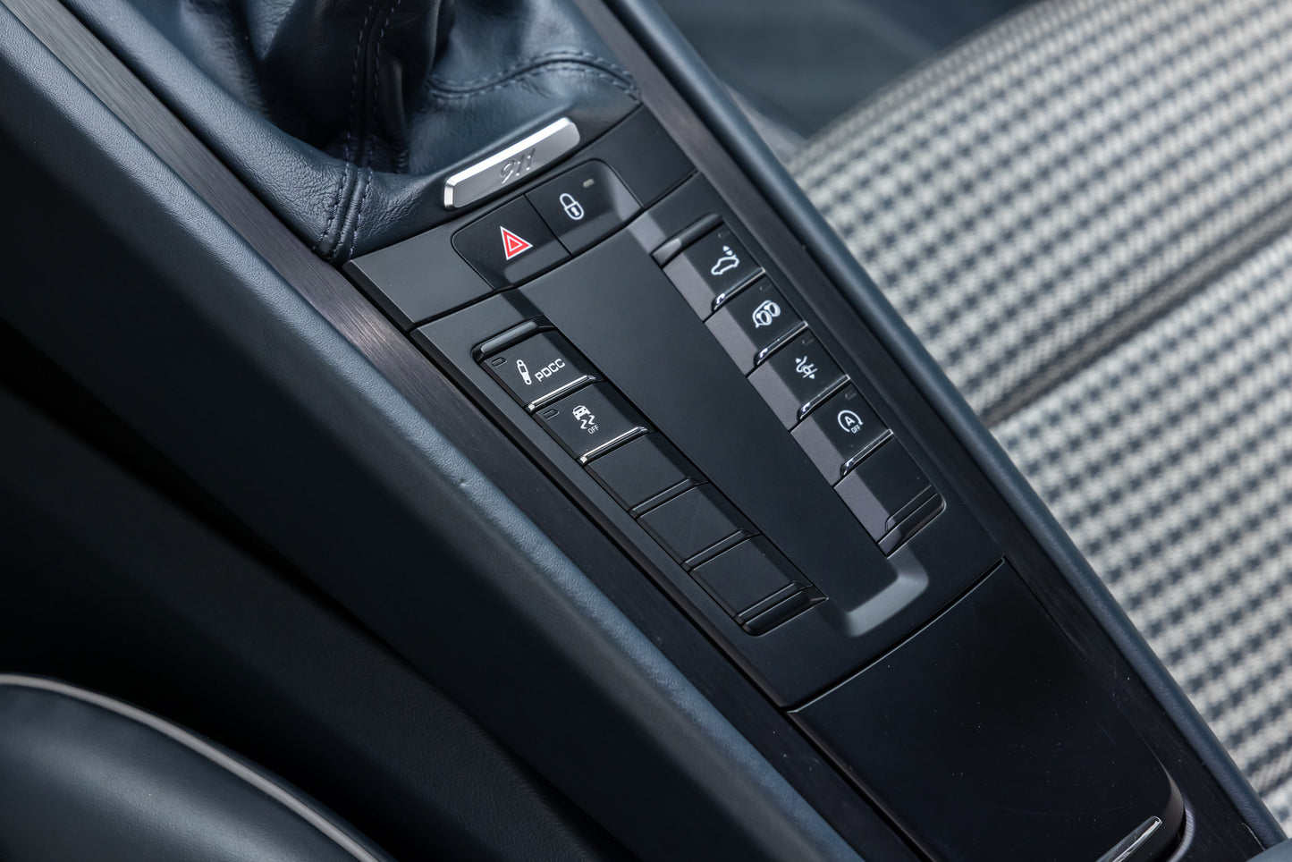 2018 Porsche 911 Carrera GTS Coupe 7-Speed