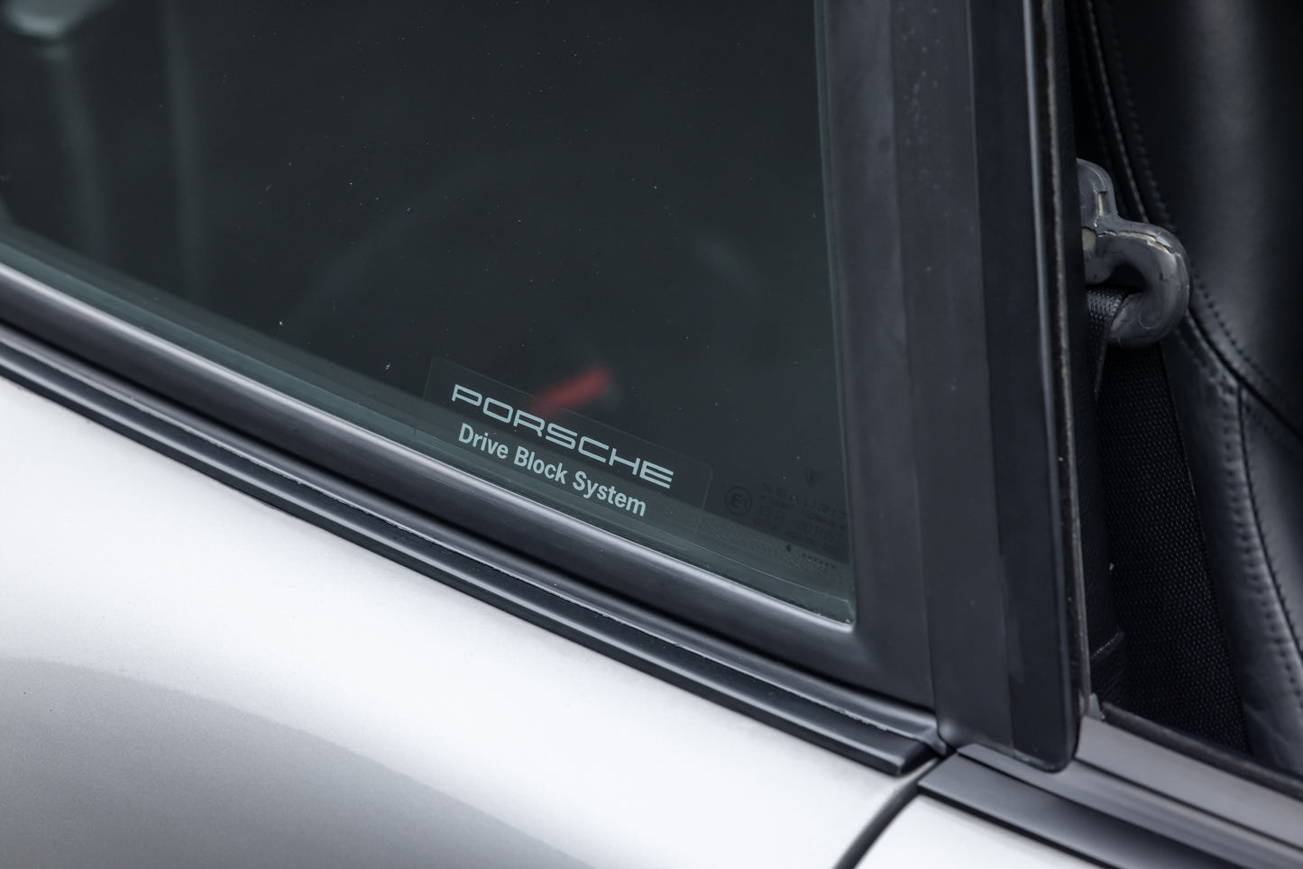 1997 Porsche 911 Carrera 4S 6-Speed