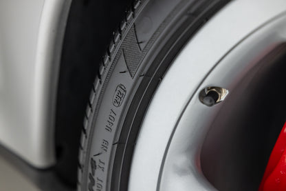 1997 Porsche 911 Carrera 4S 6-Speed