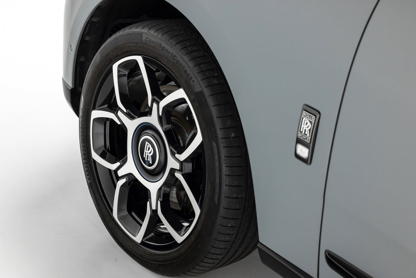 2022 Rolls-Royce Cullinan Black Badge