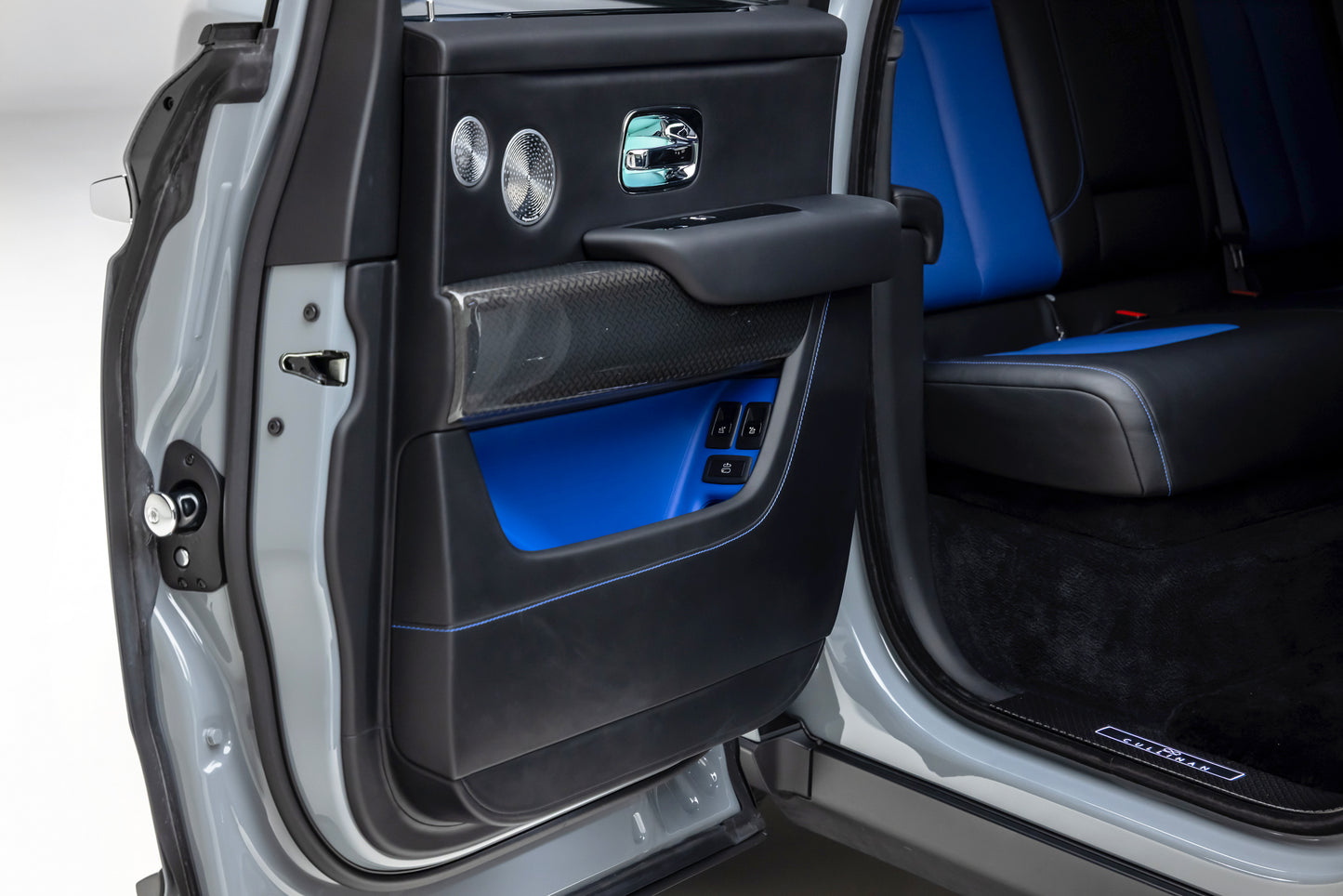 2022 Rolls-Royce Cullinan Black Badge