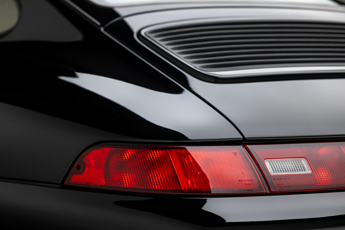 1998 Porsche 911 Carrera 4S