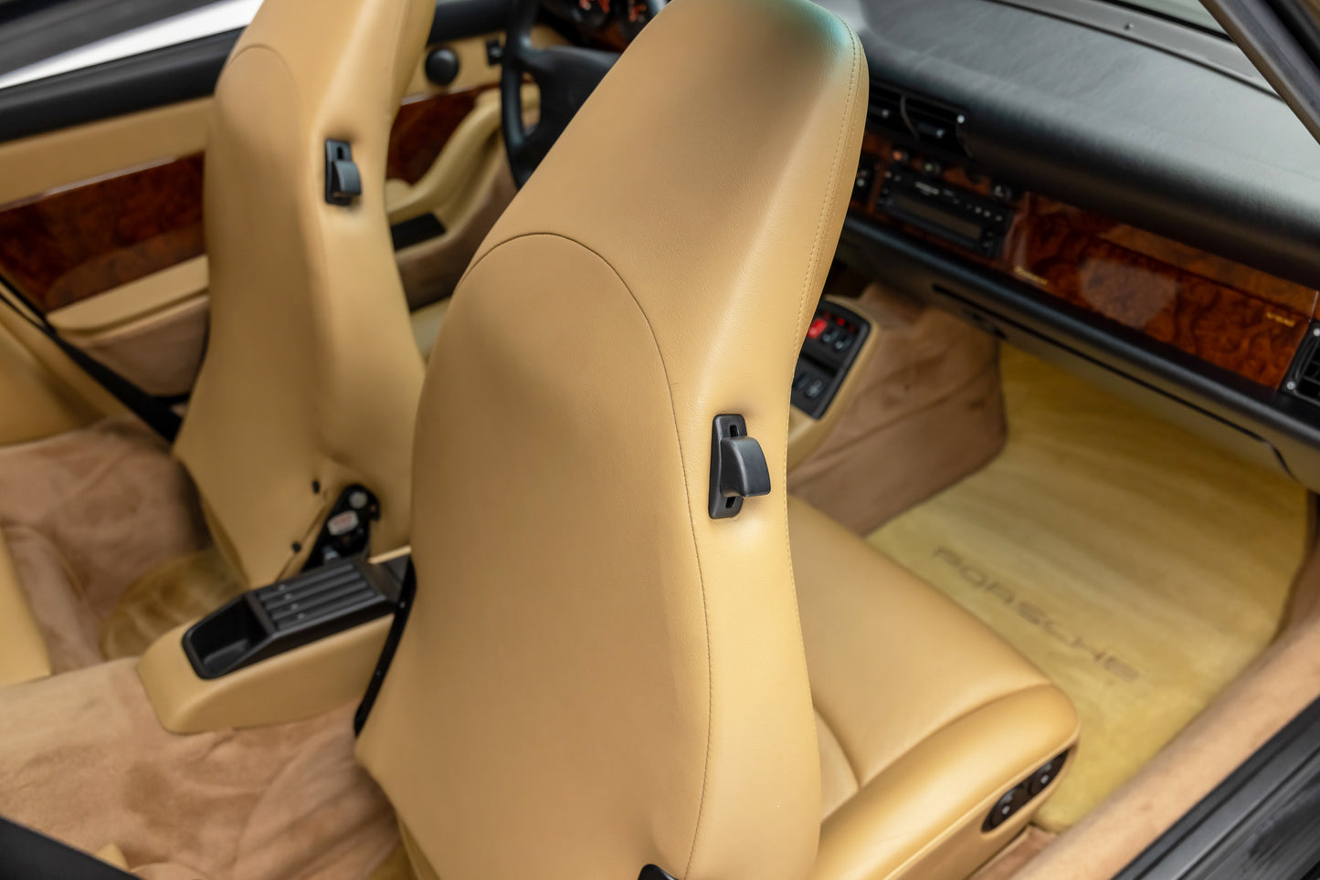 1998 Porsche 911 Carrera 4S