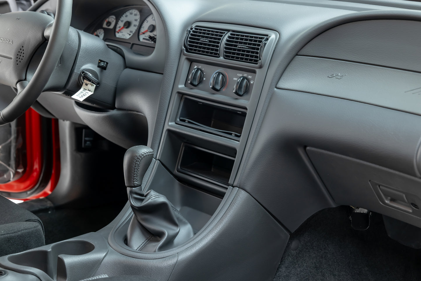 2000 Ford Mustang Cobra R