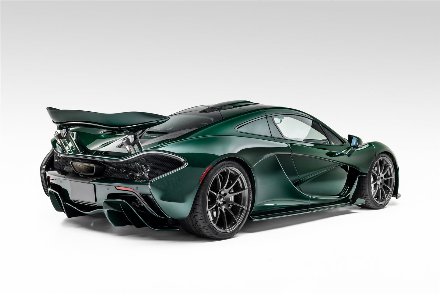 2014 McLaren P1