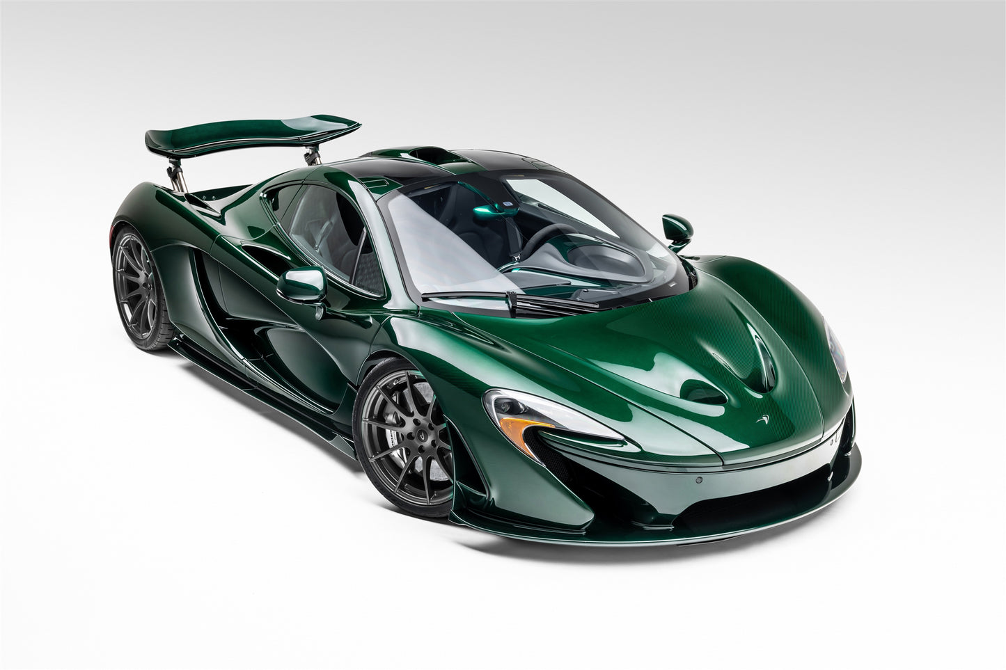 2014 McLaren P1
