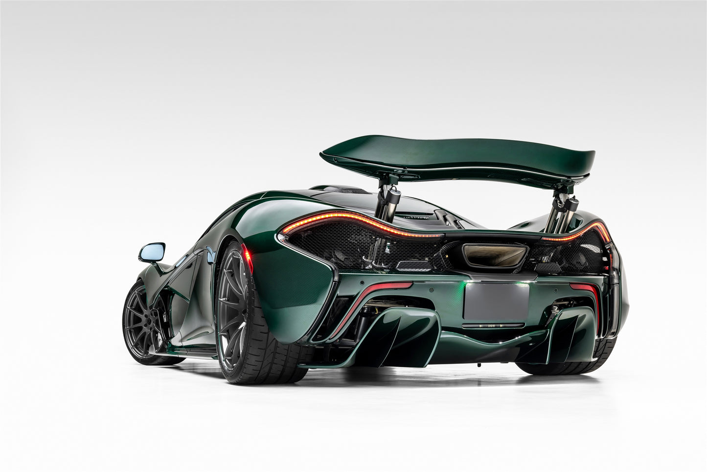 2014 McLaren P1
