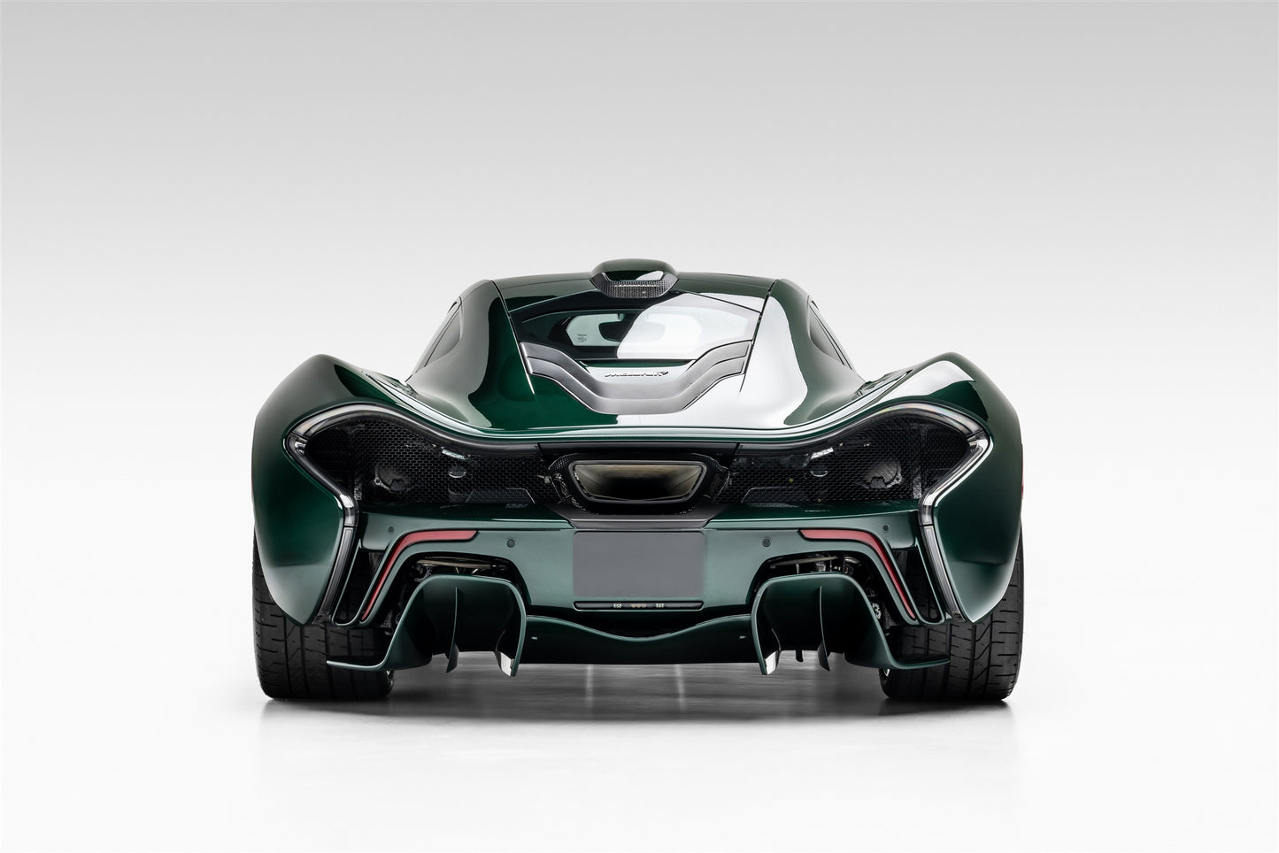 2014 McLaren P1