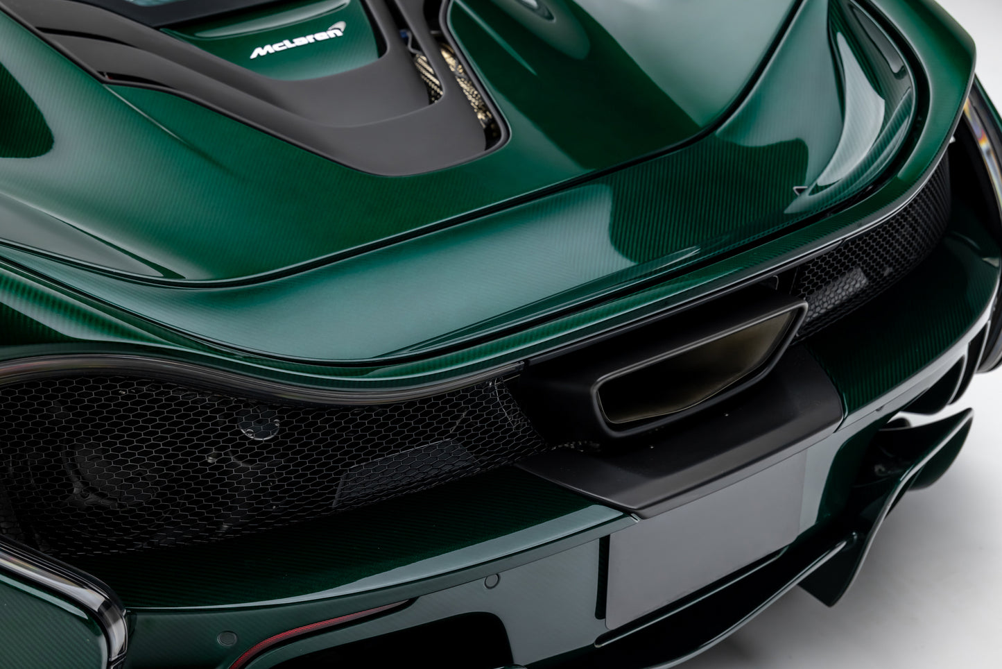2014 McLaren P1