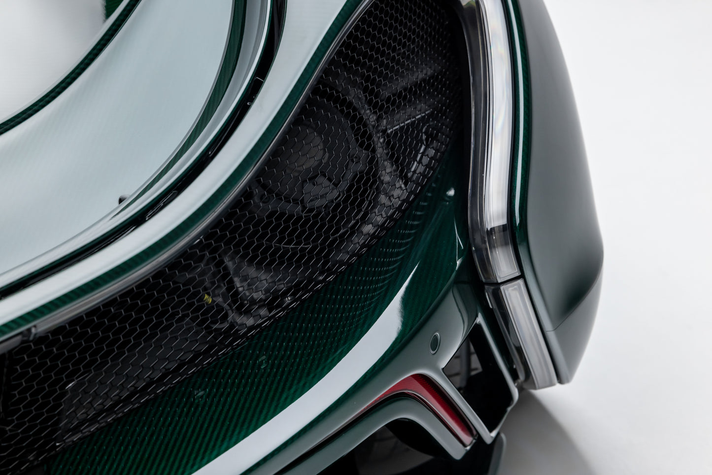 2014 McLaren P1