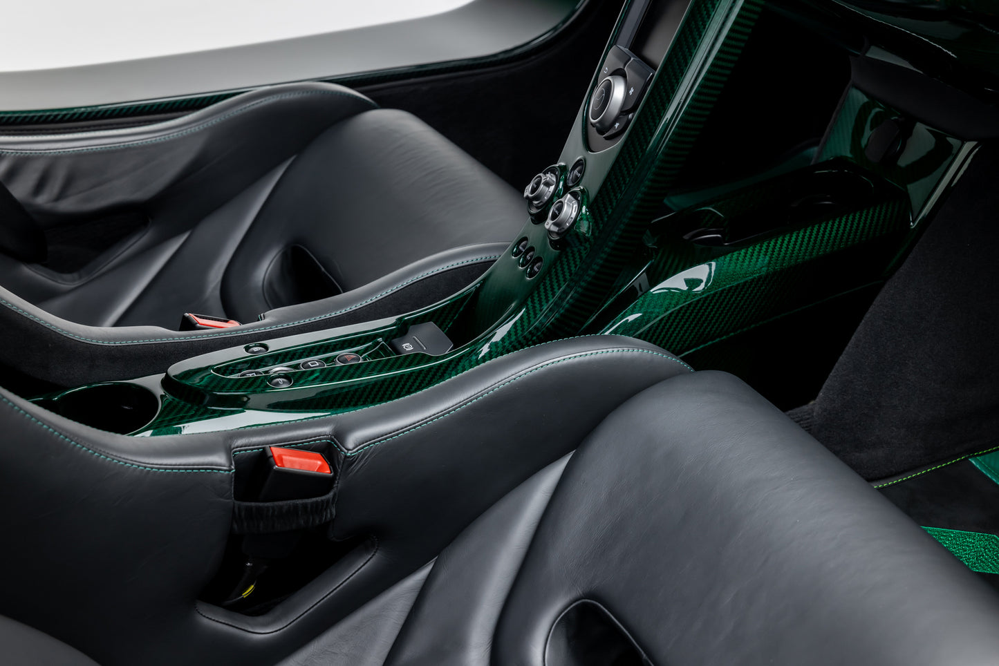 2014 McLaren P1