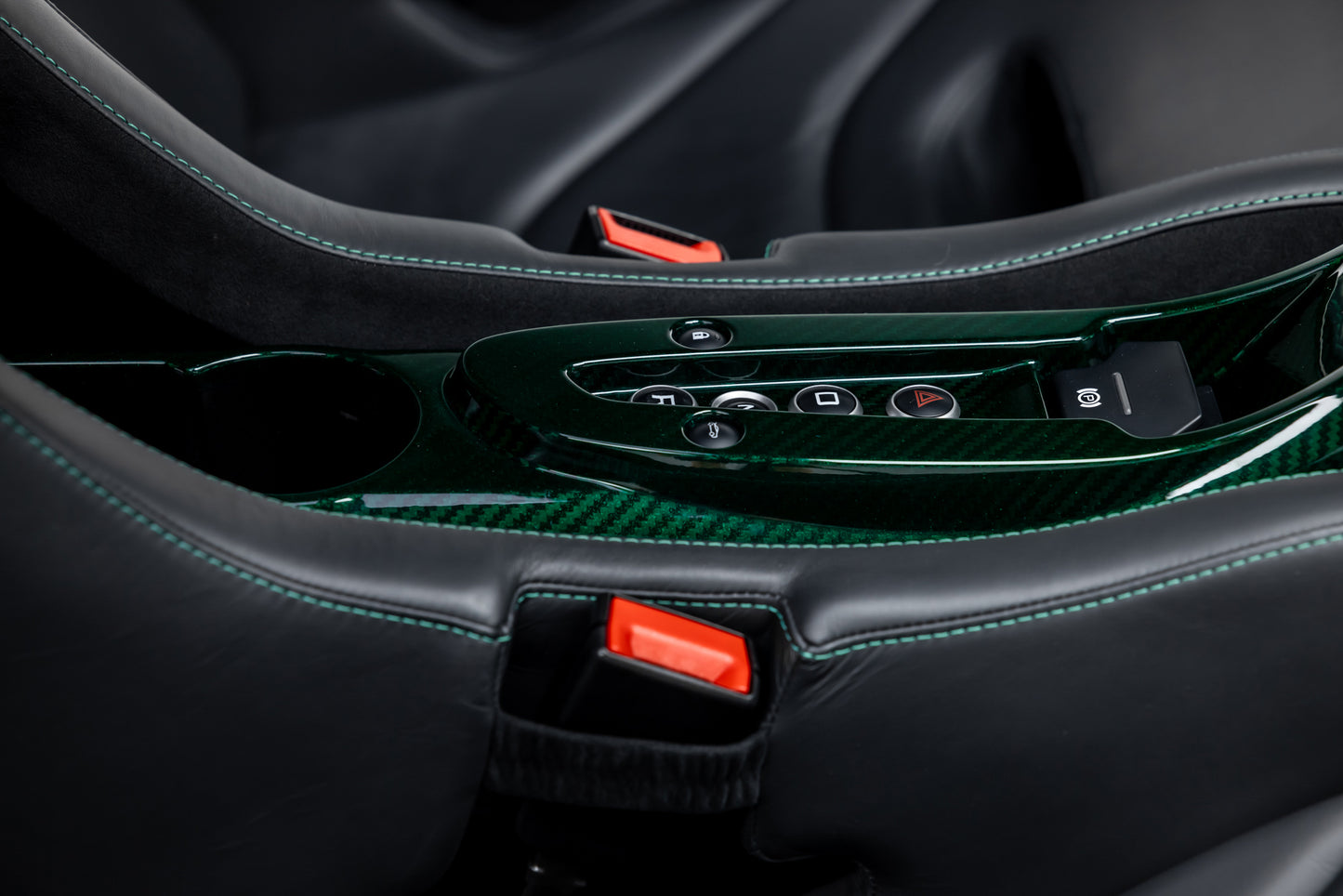 2014 McLaren P1