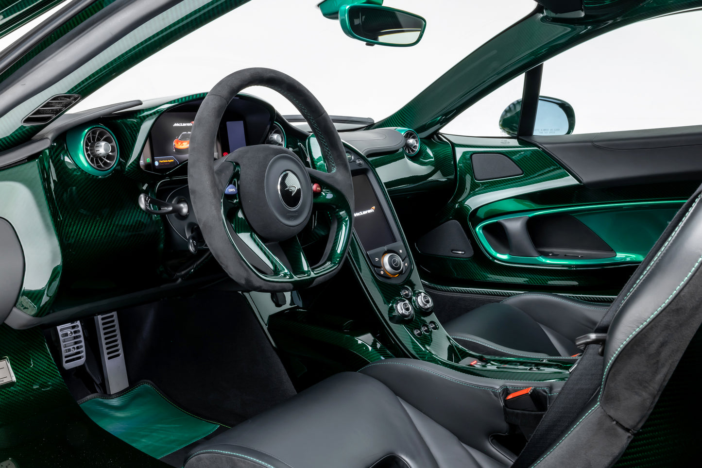 2014 McLaren P1