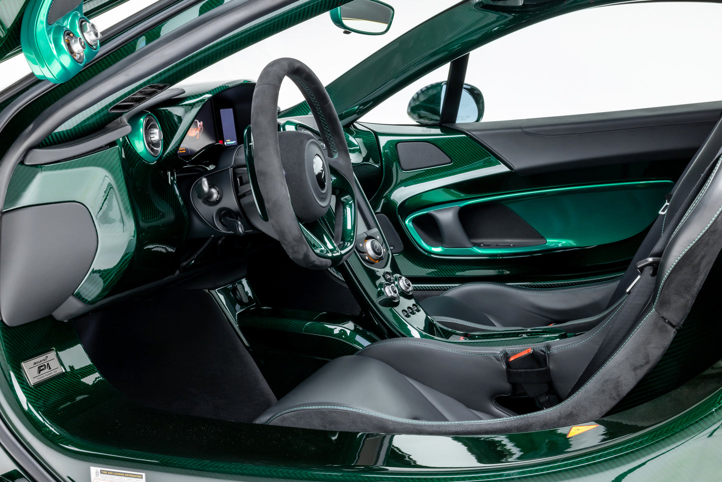 2014 McLaren P1