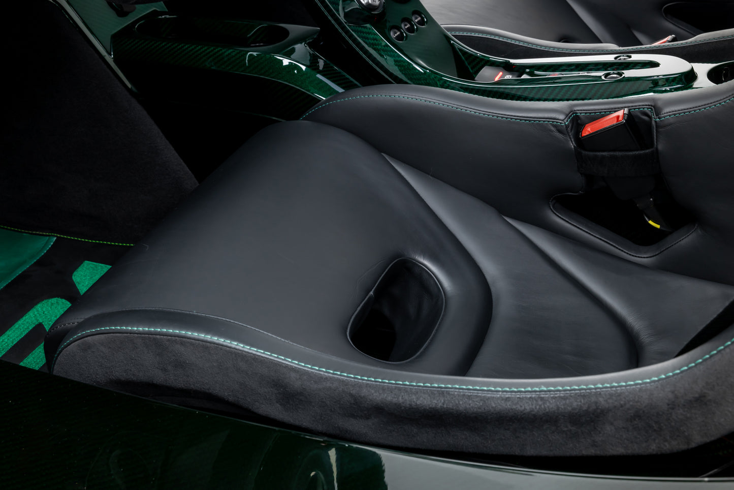 2014 McLaren P1