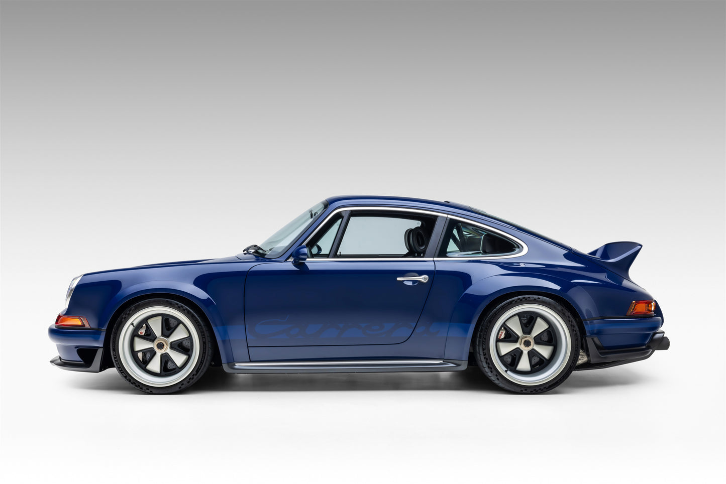 1989 Porsche 911 DLS by Singer