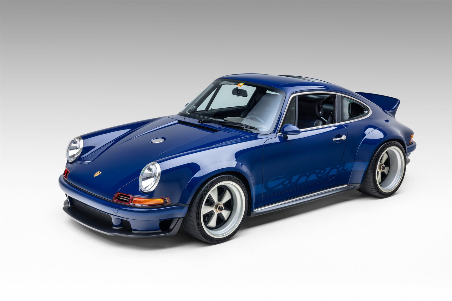 1989 Porsche 911 DLS by Singer