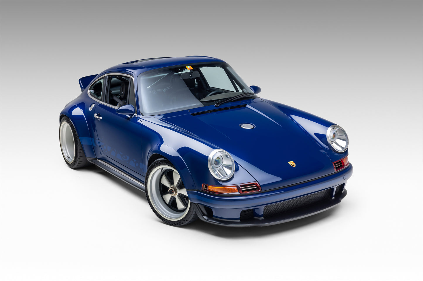 1989 Porsche 911 DLS by Singer