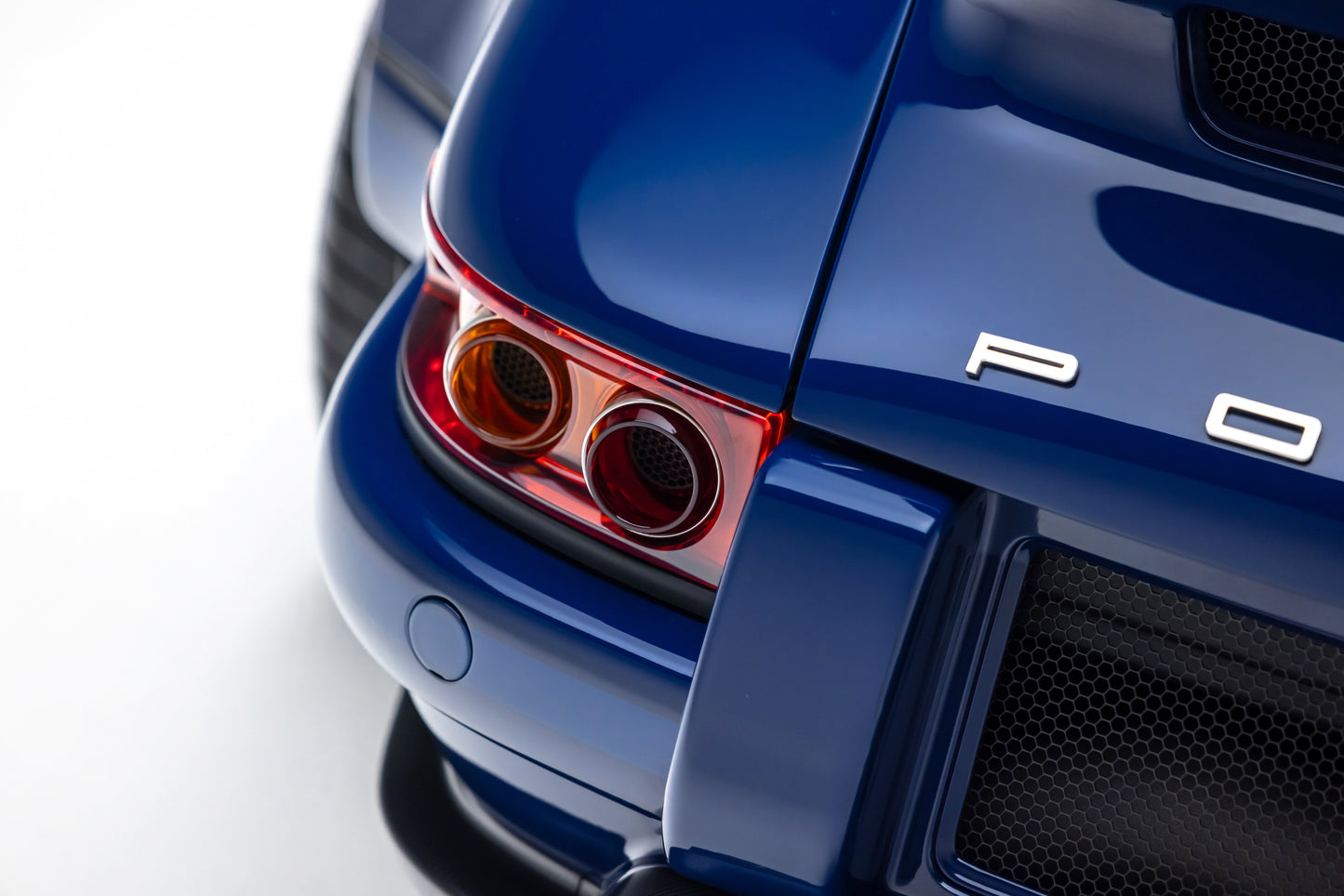 1989 Porsche 911 DLS by Singer