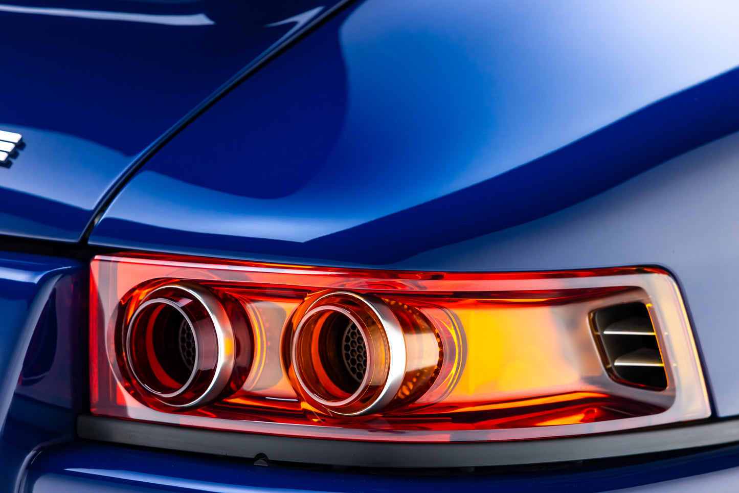 1989 Porsche 911 DLS by Singer