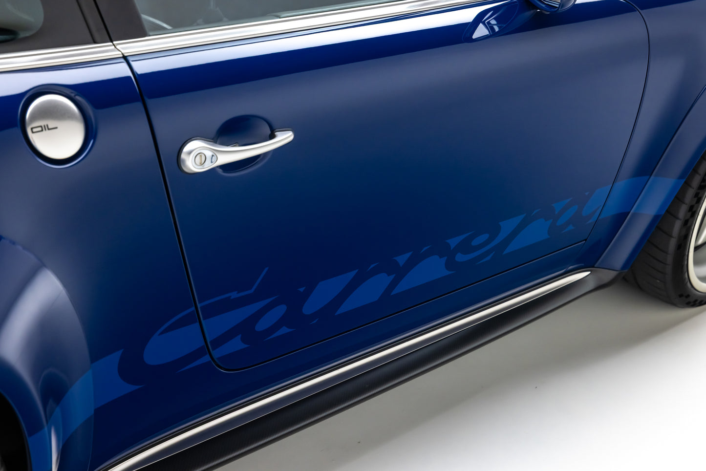 1989 Porsche 911 DLS by Singer