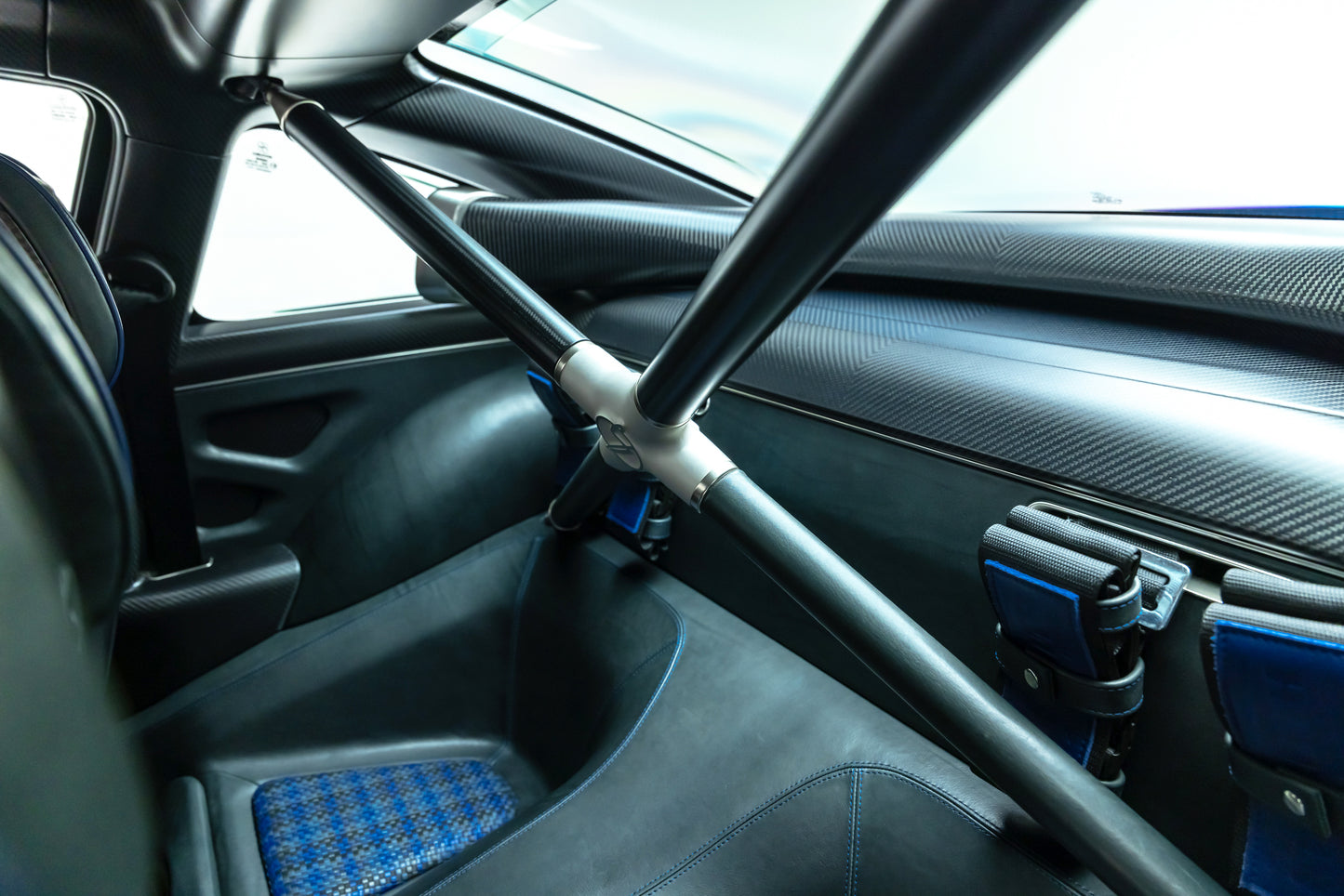 1989 Porsche 911 DLS by Singer