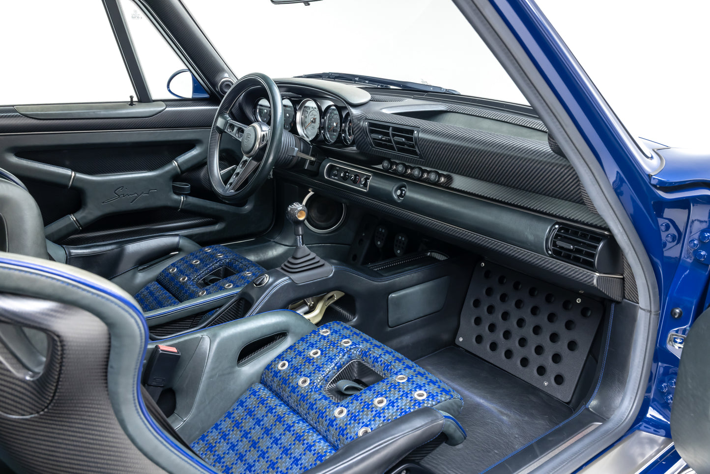1989 Porsche 911 DLS by Singer