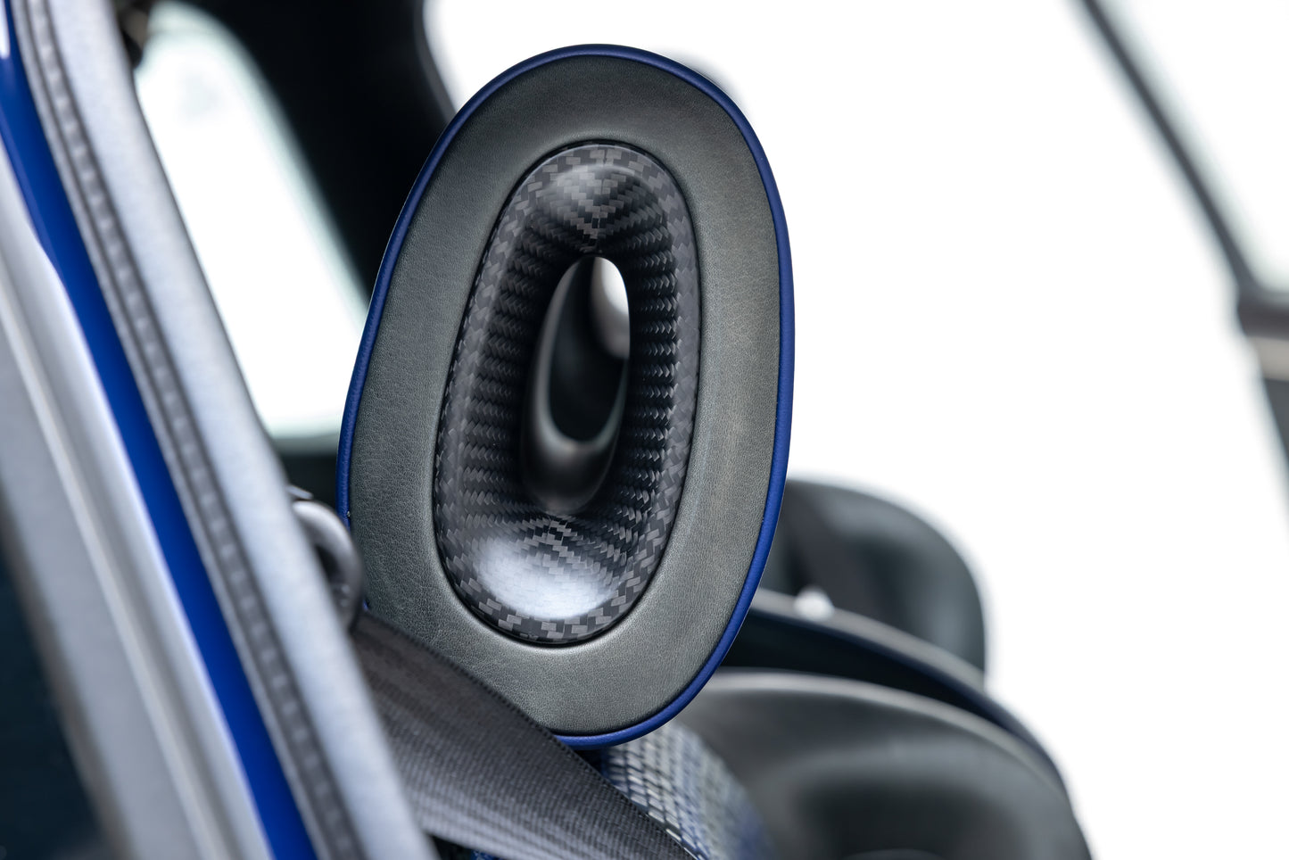 1989 Porsche 911 DLS by Singer