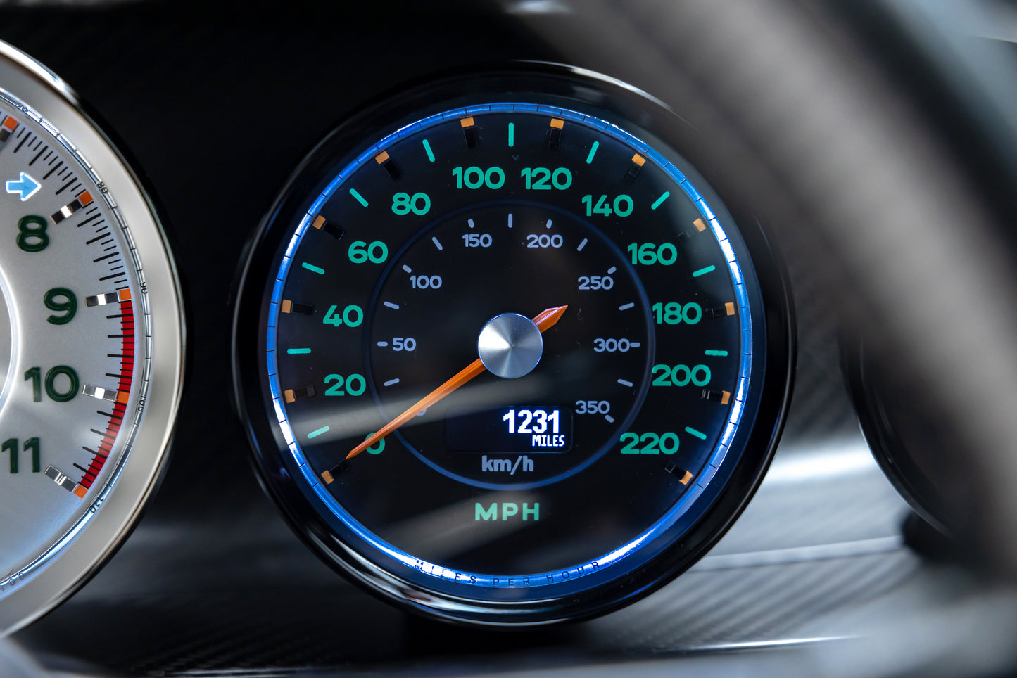 1989 Porsche 911 DLS by Singer