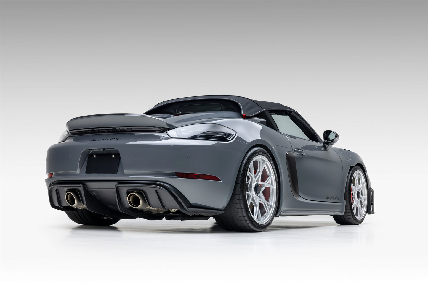 2024 Porsche 718 Spyder RS Weissach