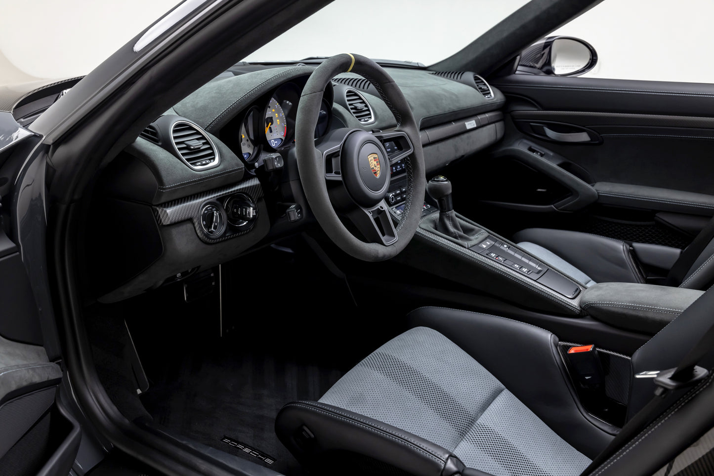 2024 Porsche 718 Spyder RS Weissach