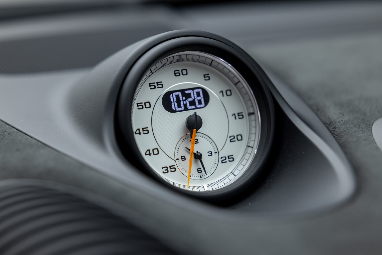 2024 Porsche 718 Spyder RS Weissach