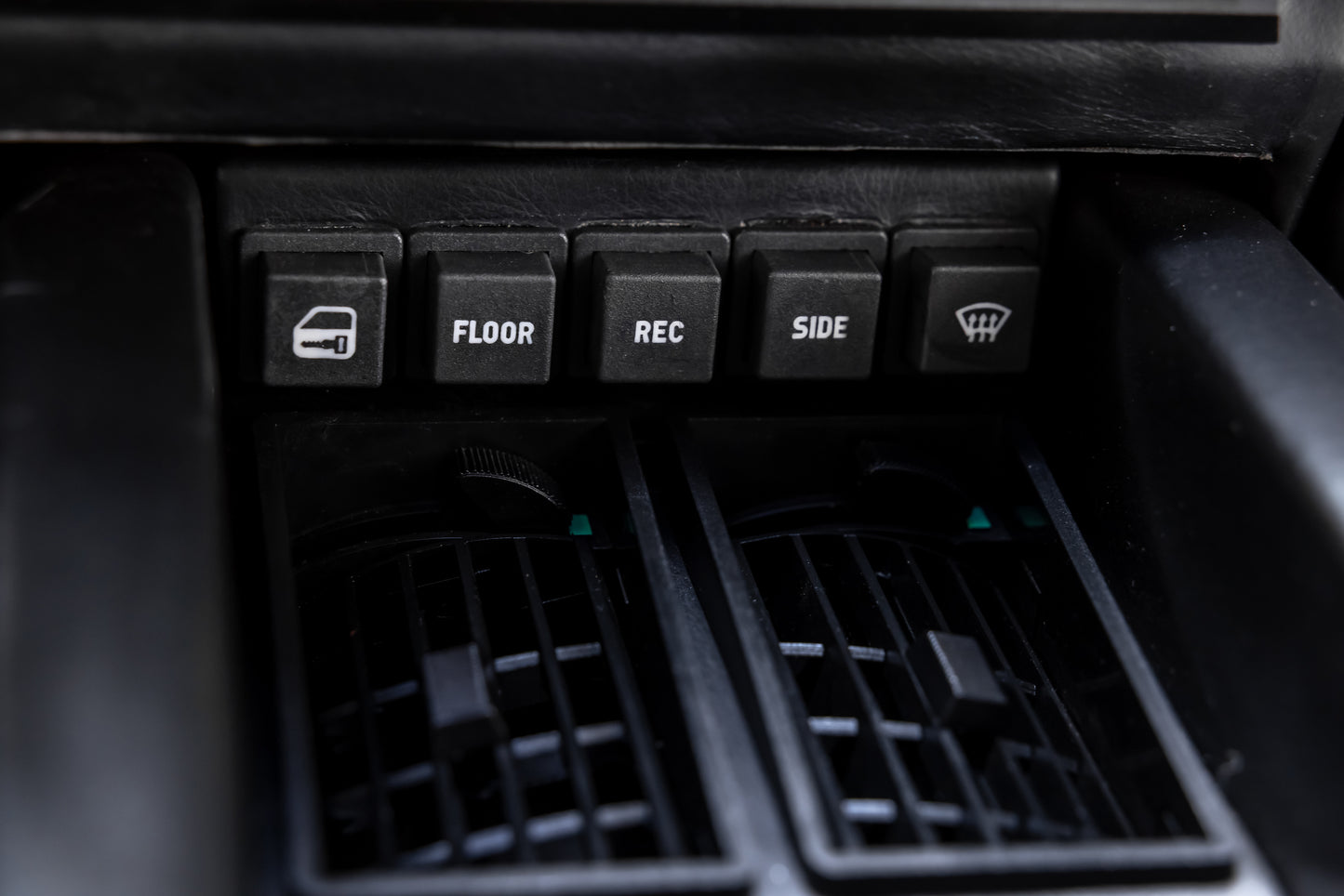 Euro 1987 Lamborghini Countach 5000 QV