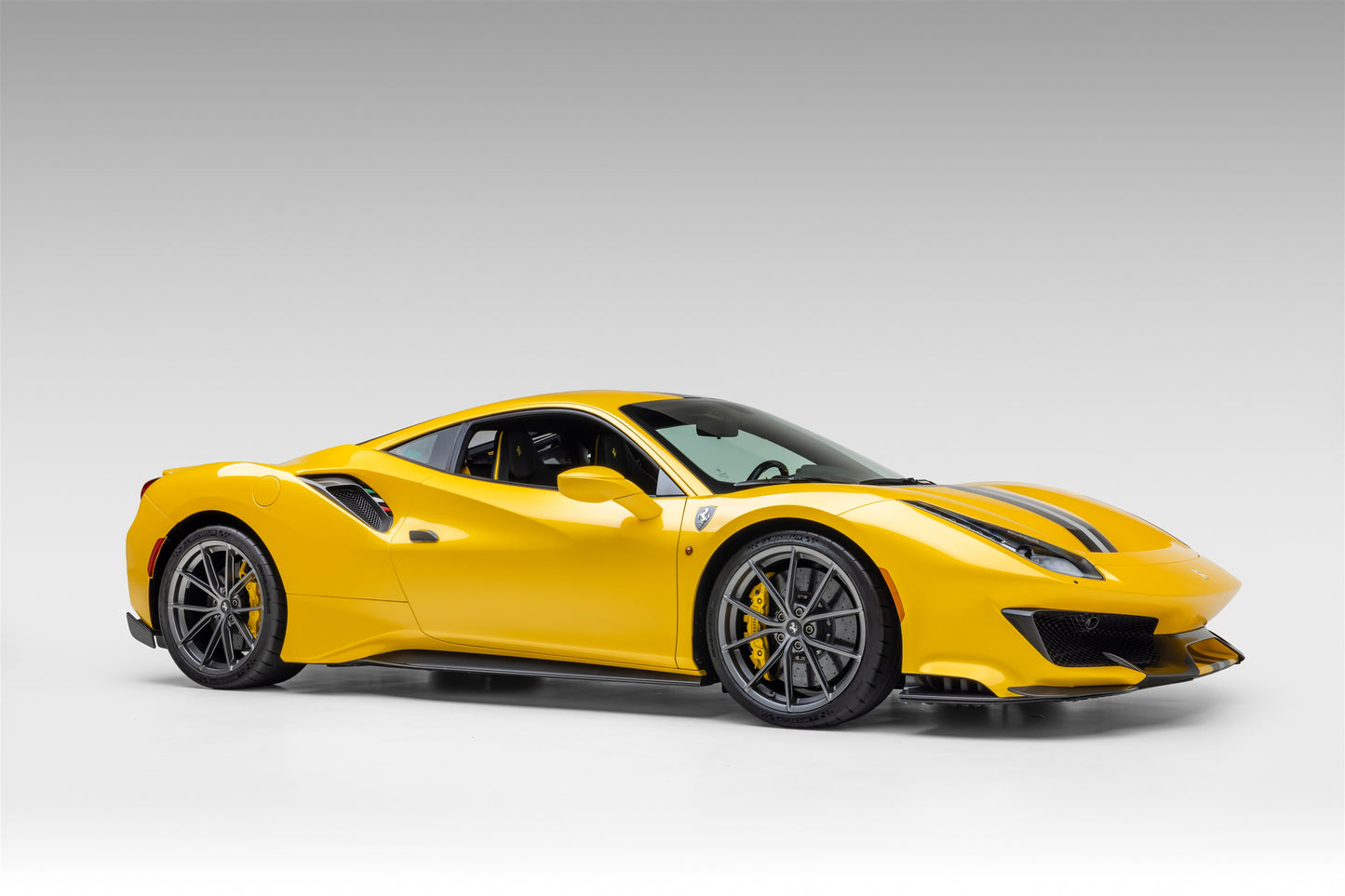 2020 Ferrari 488 Pista