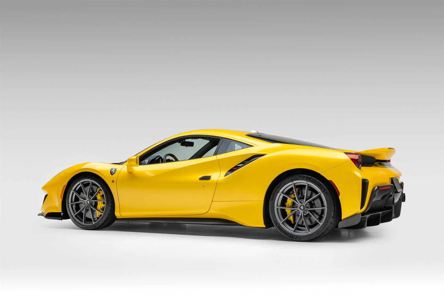 2020 Ferrari 488 Pista