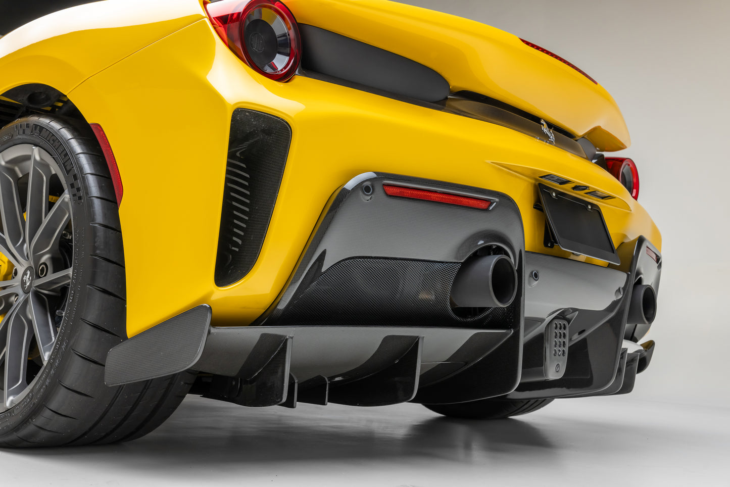 2020 Ferrari 488 Pista