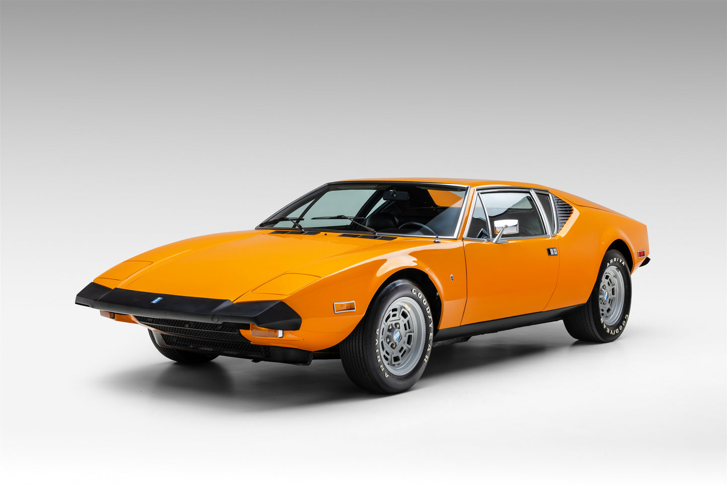 1973 DeTomaso Pantera L