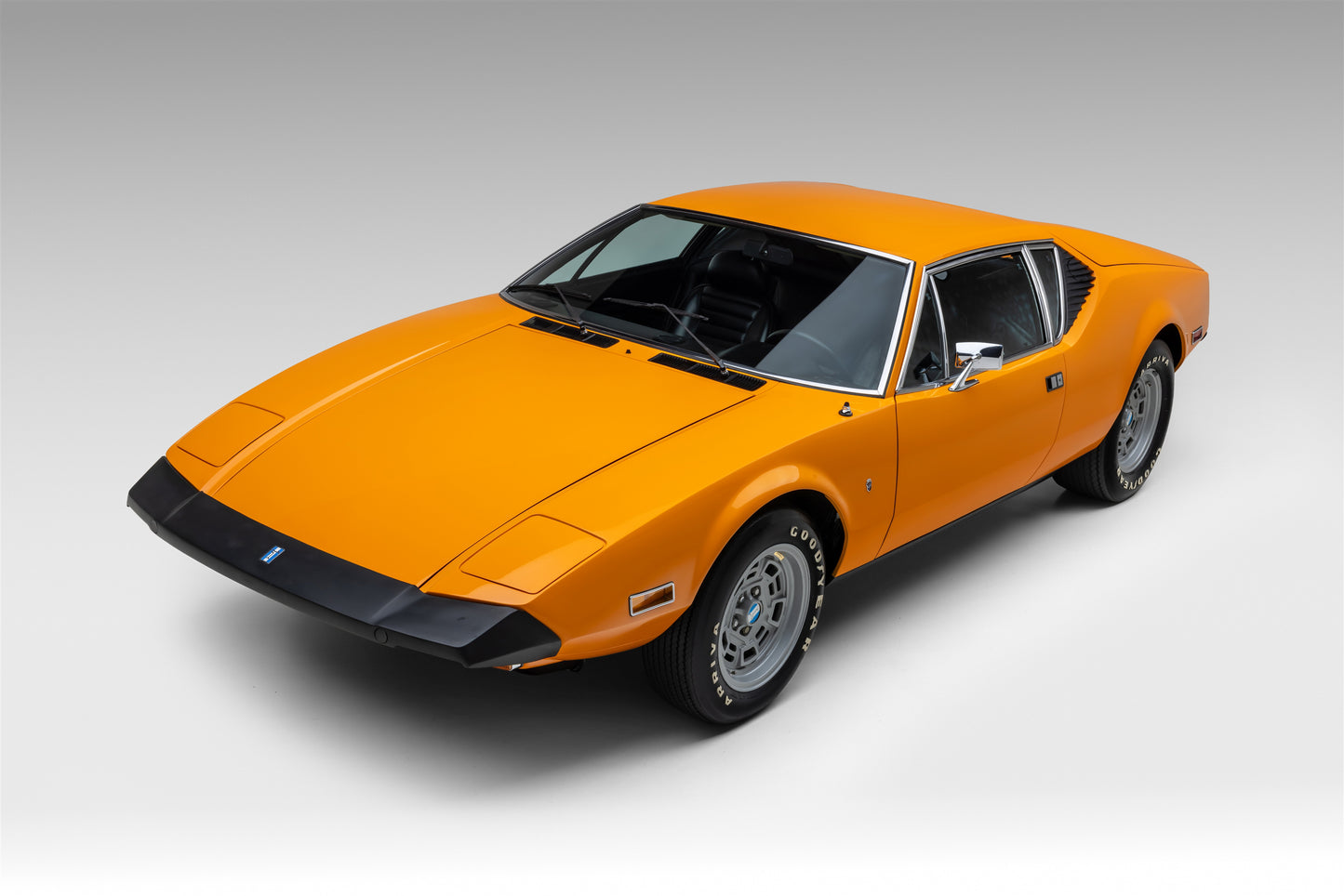 1973 DeTomaso Pantera L