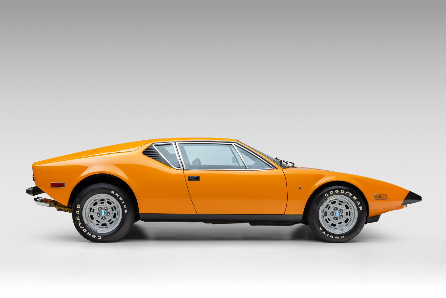 1973 DeTomaso Pantera L