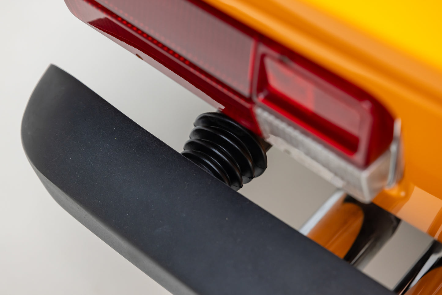 1973 DeTomaso Pantera L