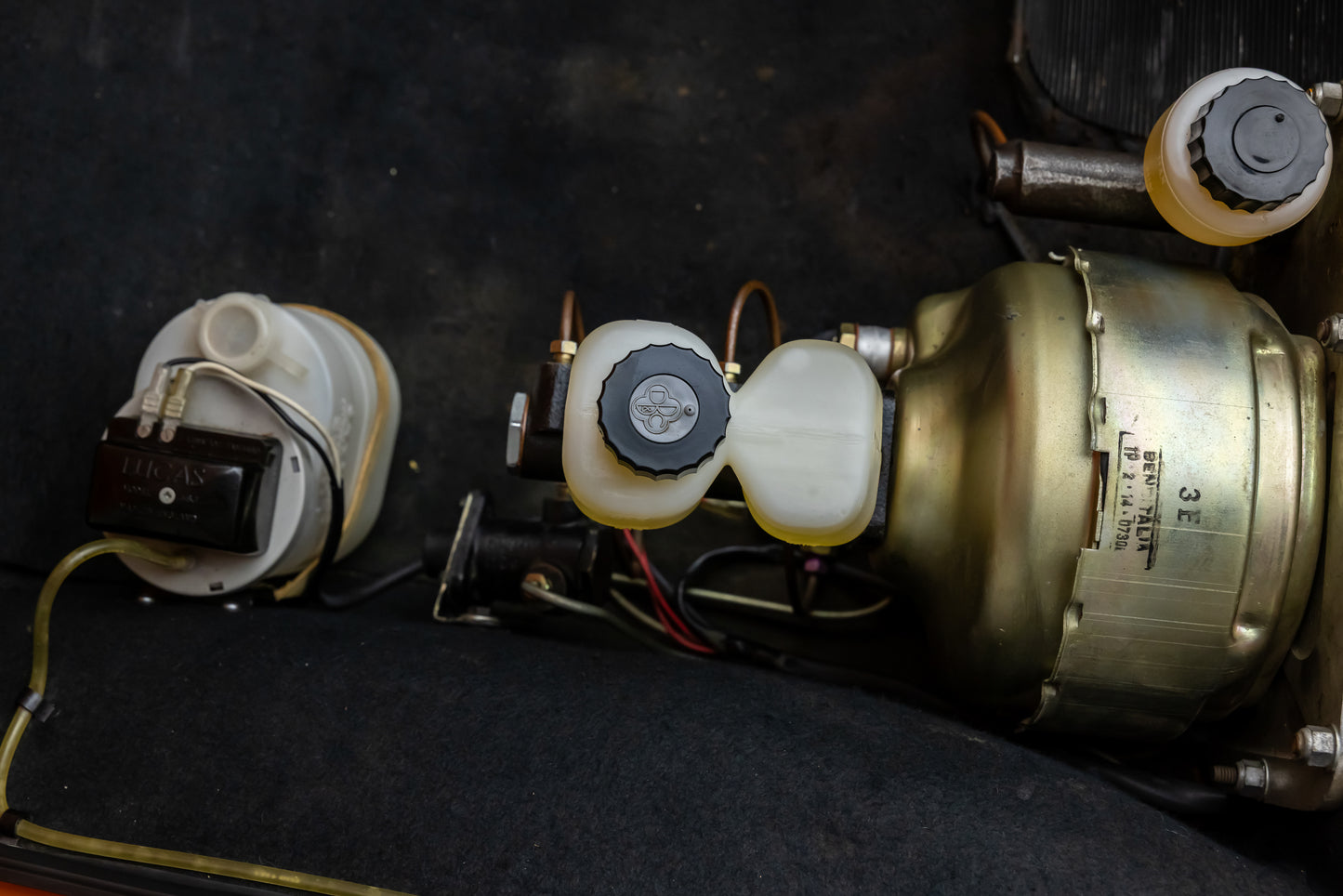 1973 DeTomaso Pantera L